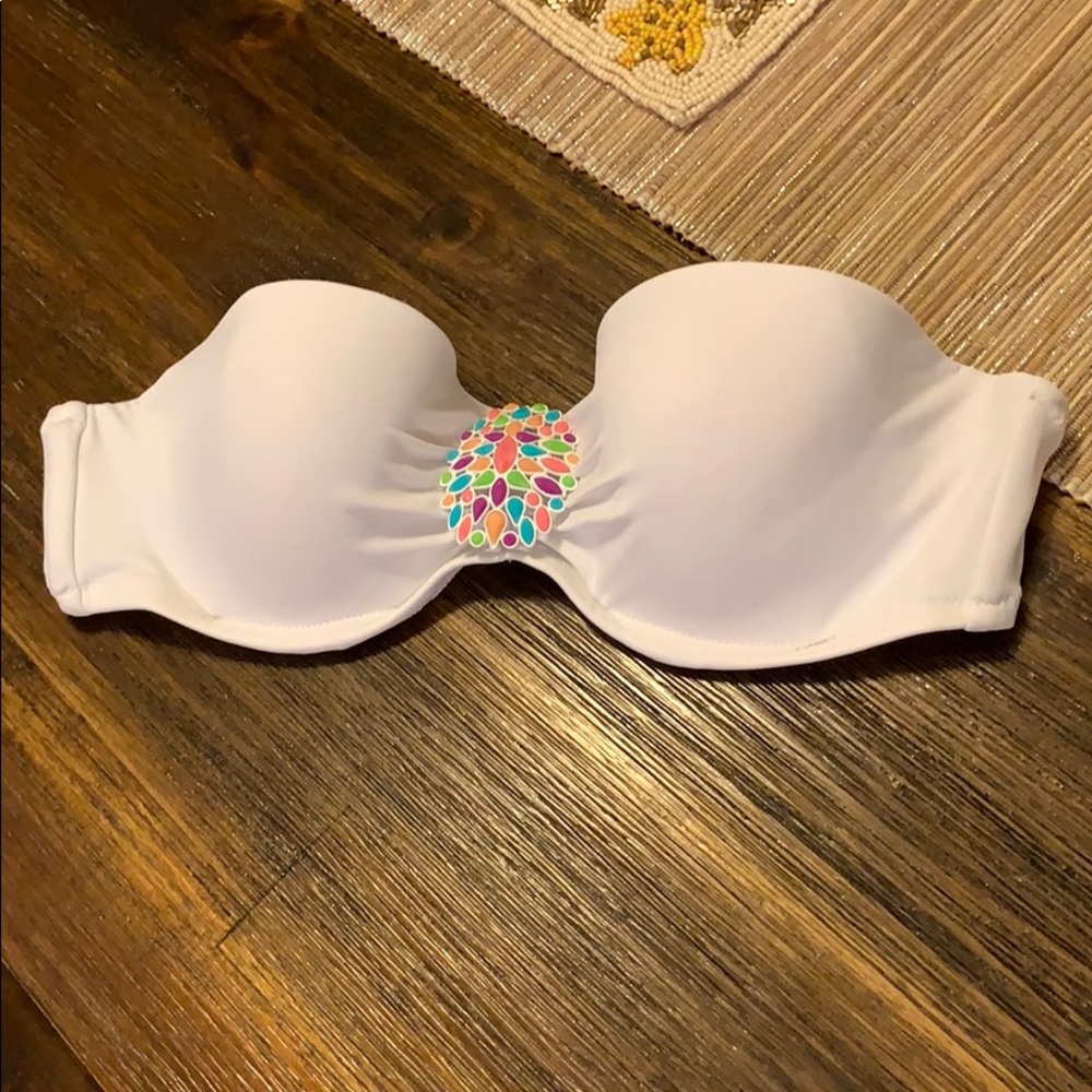 NWOT VS swim top strapless 34C